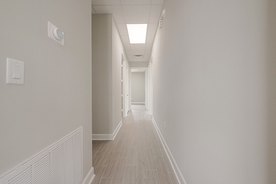 More Photos Of 26717 Westheimer Pky, Katy Medical For Sale