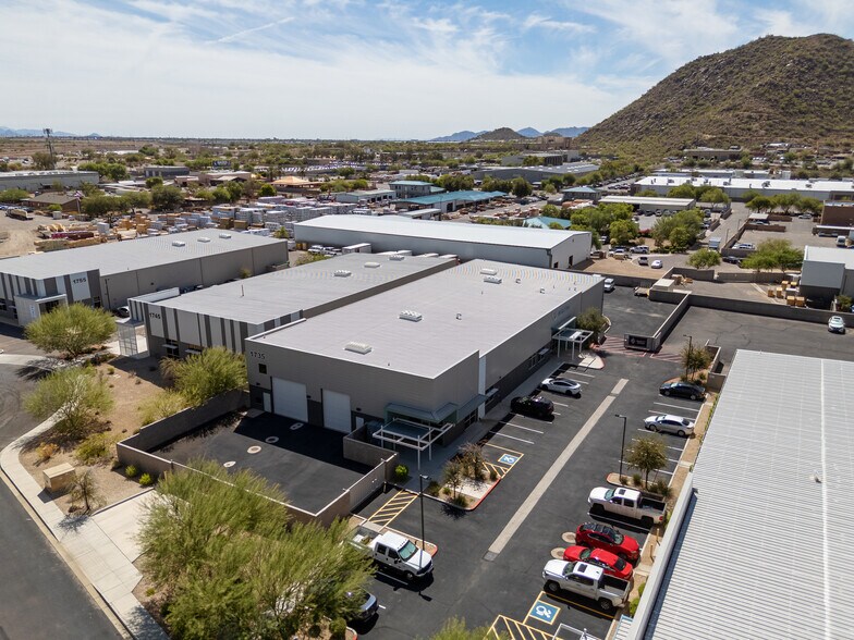More Photos Of 1735 E Robin Ln, Phoenix Warehouse For Sale