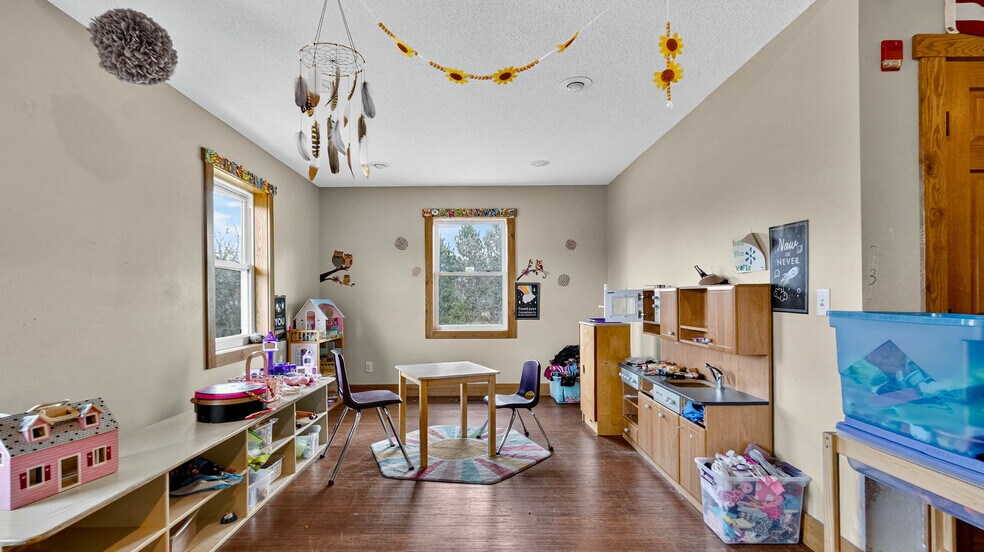 More Photos Of 1612 Truax Blvd, Eau Claire Daycare Center For Sale