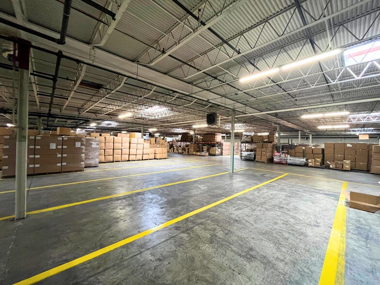 More Photos Of 2130 Brevard Rd, High Point Manufacturing For Lease