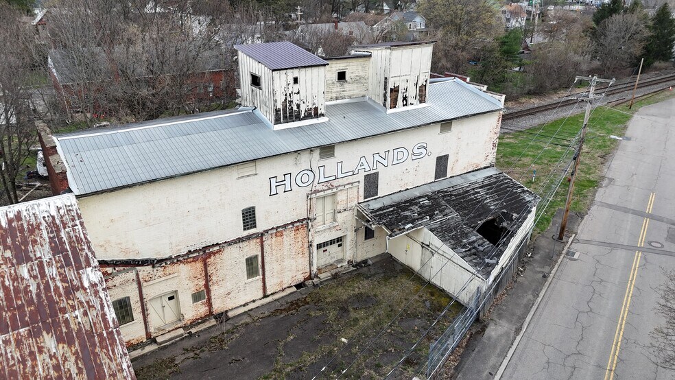 More Photos Of 55 N Main St, Hornell Distribution For Sale