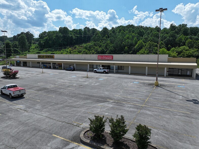 More Photos Of 4707 Dayton Blvd, Chattanooga Unknown For Lease