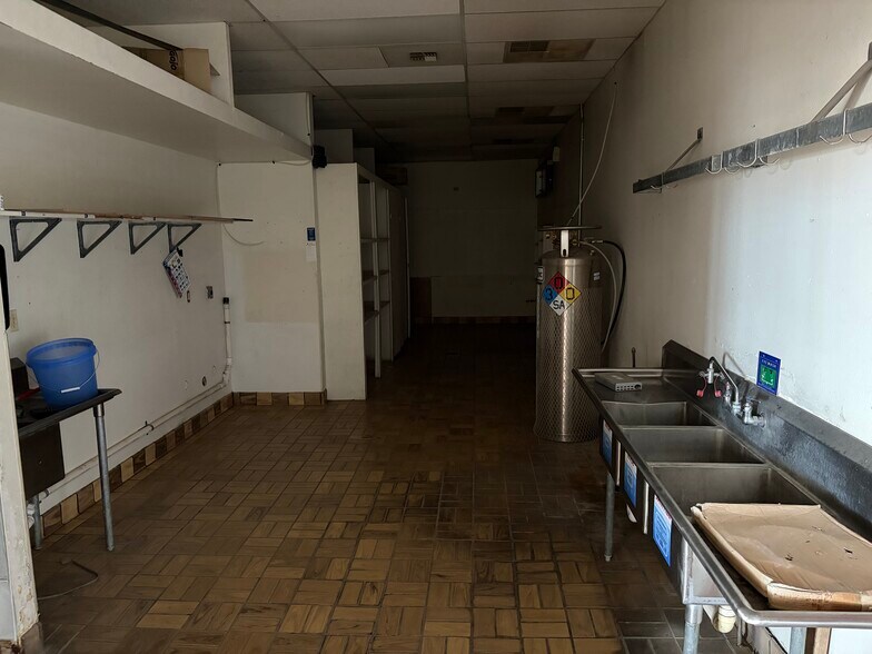 More Photos Of 3213 Main St, Alamosa Mixed Retail For Sale