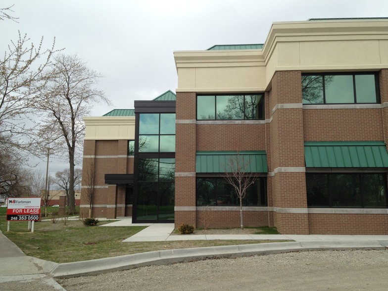 Primary Photo Of 9550 Dix St, Dearborn Office For Lease