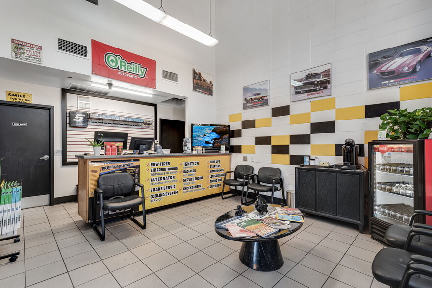 More Photos Of 3443 S Vance St, Lakewood Carwash For Sale