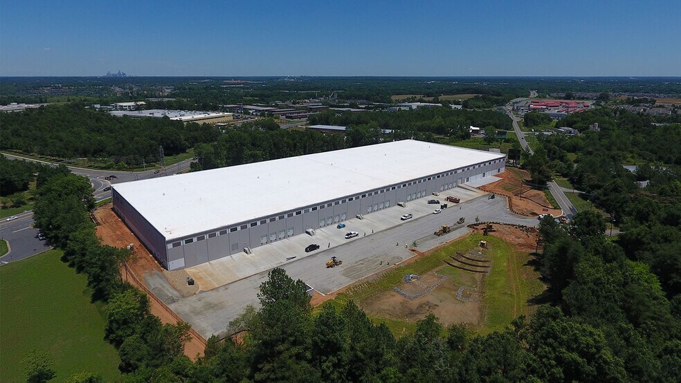 More Photos Of 194 Springhill Farm Rd, Fort Mill Warehouse For Lease