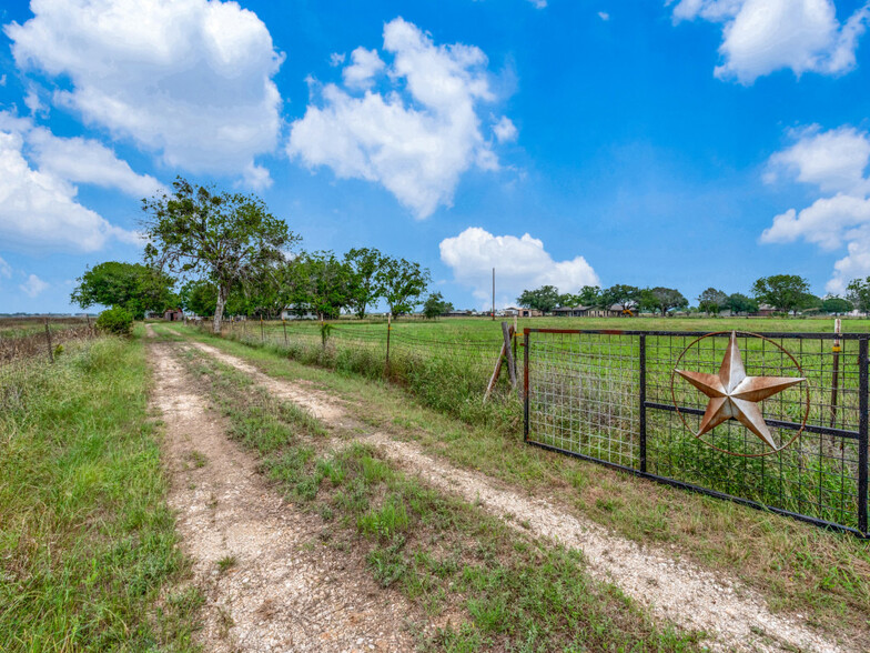 Primary Photo Of 1807 FM 758 Rd, New Braunfels Land For Sale