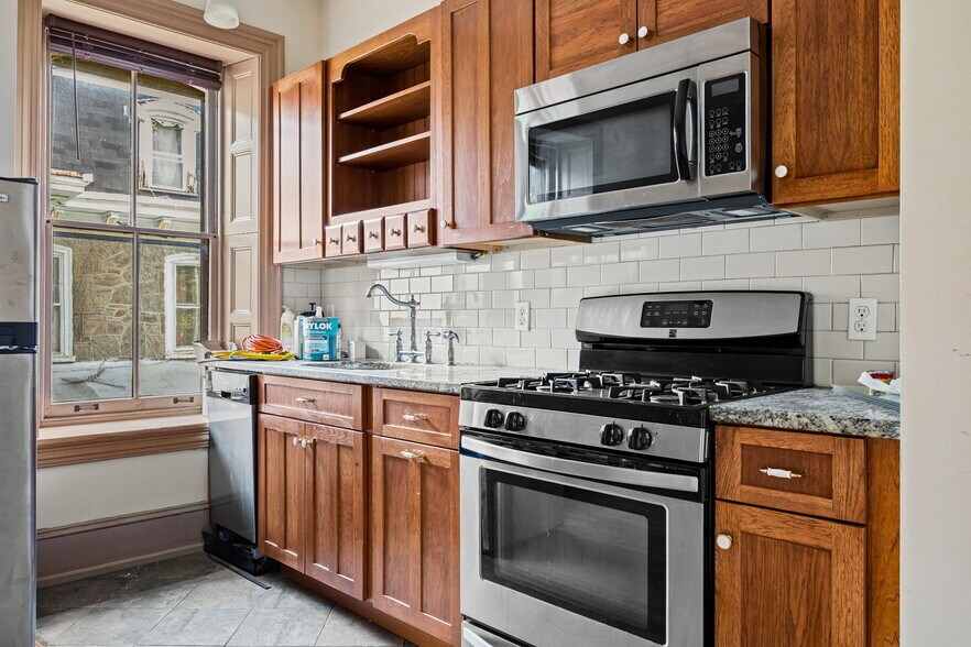 More Photos Of 5911 Greene St, Philadelphia Apartments For Sale