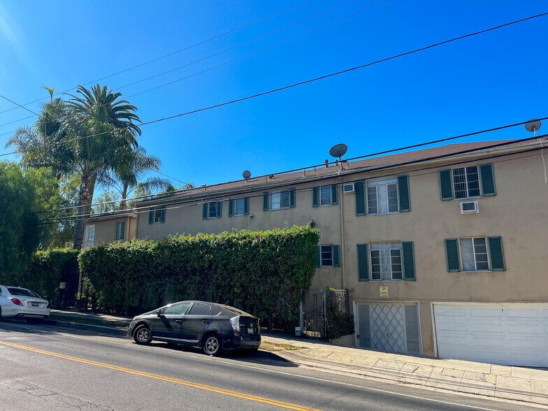 More Photos Of , Los Angeles Multifamily For Sale