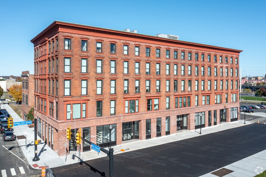 Primary Photo Of 1188 Main St, Bridgeport Apartments For Lease