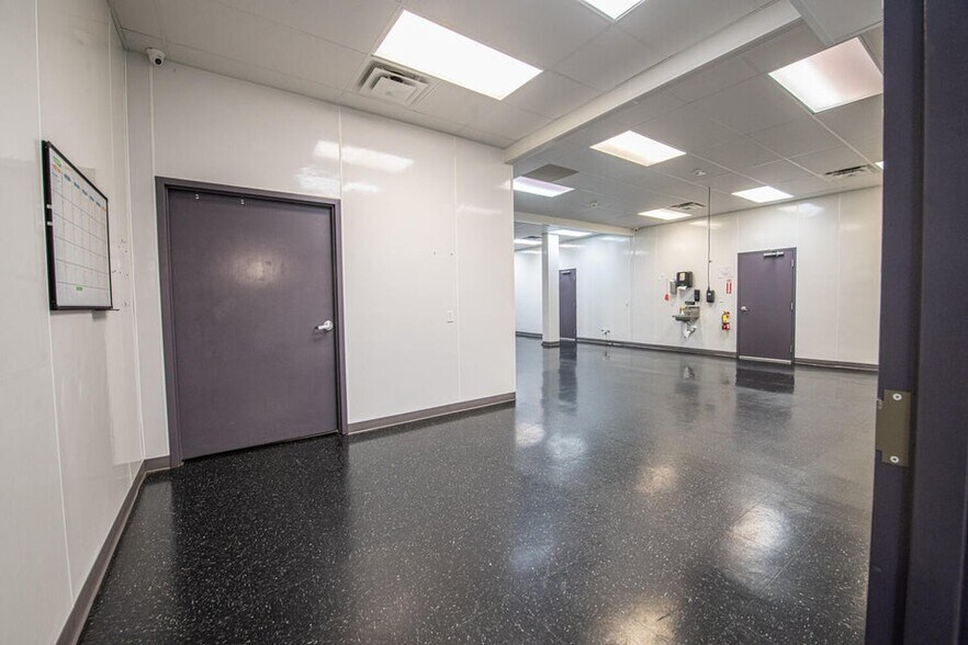 More Photos Of 1105 Constitution Dr, Trinidad Food Processing For Sale