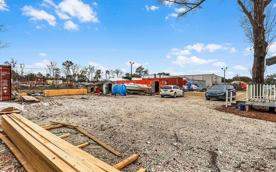 More Photos Of 123 Beasley Rd, Savannah Industrial For Sale