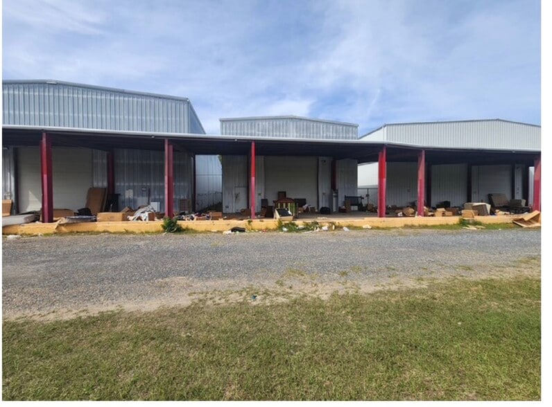 Primary Photo Of 1305 Smart St, Leesville Industrial For Sale