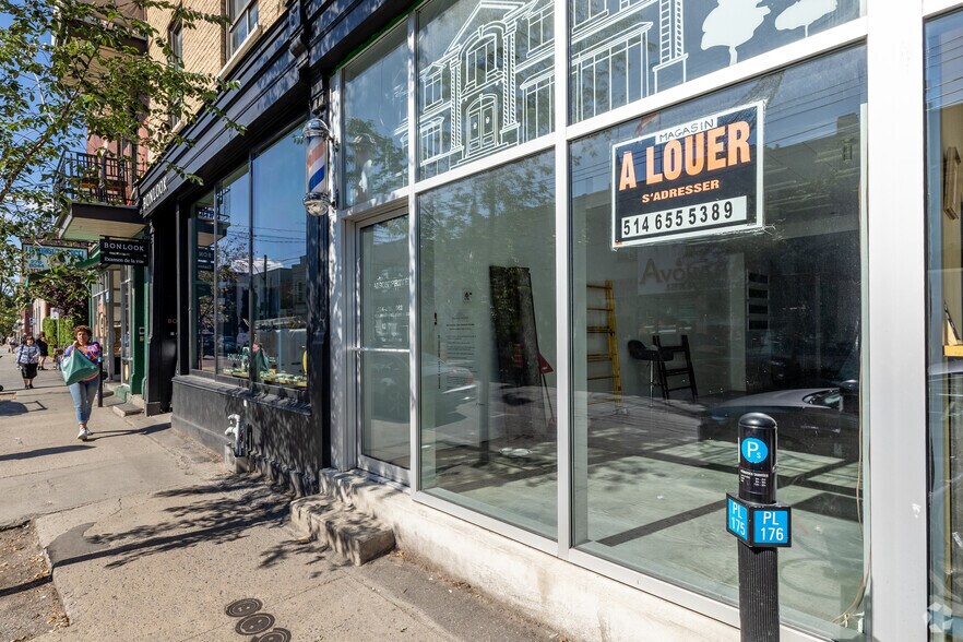 More Photos Of 251-257A Rue Saint-Viateur O, Montréal Storefront Retail Residential For Lease