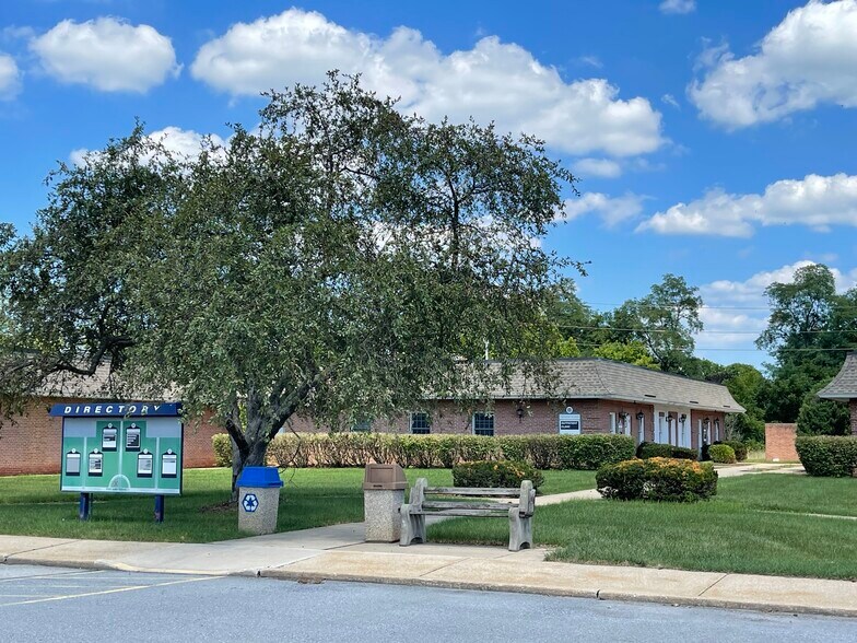 Primary Photo Of S Belmont & 3rd ave, York Specialty For Lease