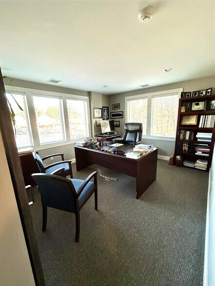 More Photos Of 280 Smithtown Blvd, Nesconset Medical For Sale