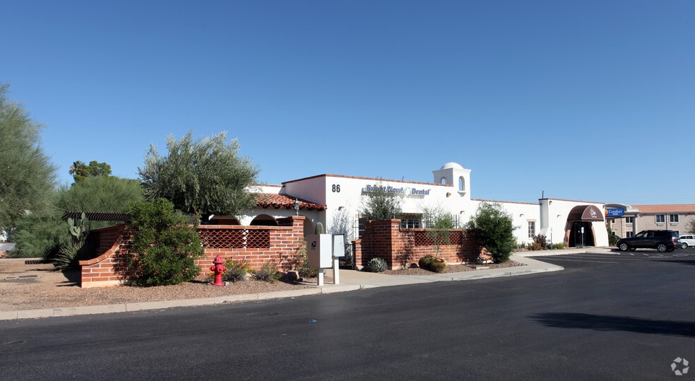 Primary Photo Of 86 W Esperanza Ave, Green Valley Office For Sale