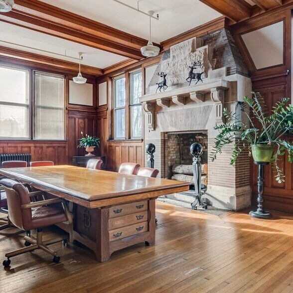 More Photos Of 4403 St Clair Ave, Cleveland Coworking Space