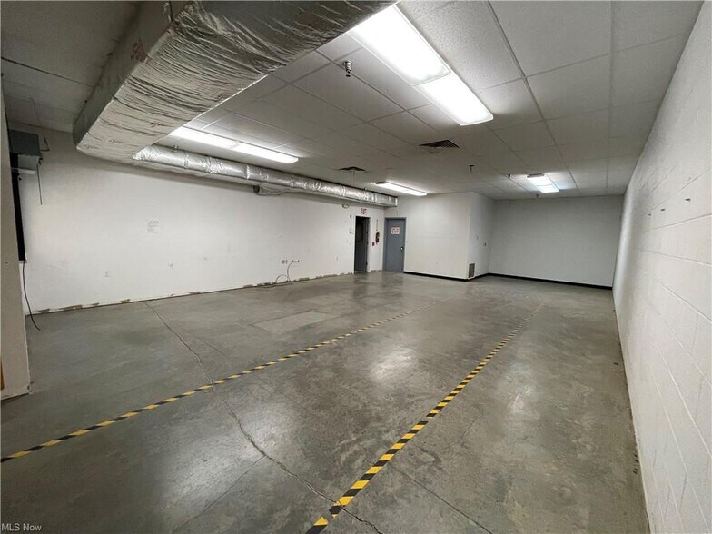 More Photos Of 100 Welday Ave, Steubenville Office For Lease