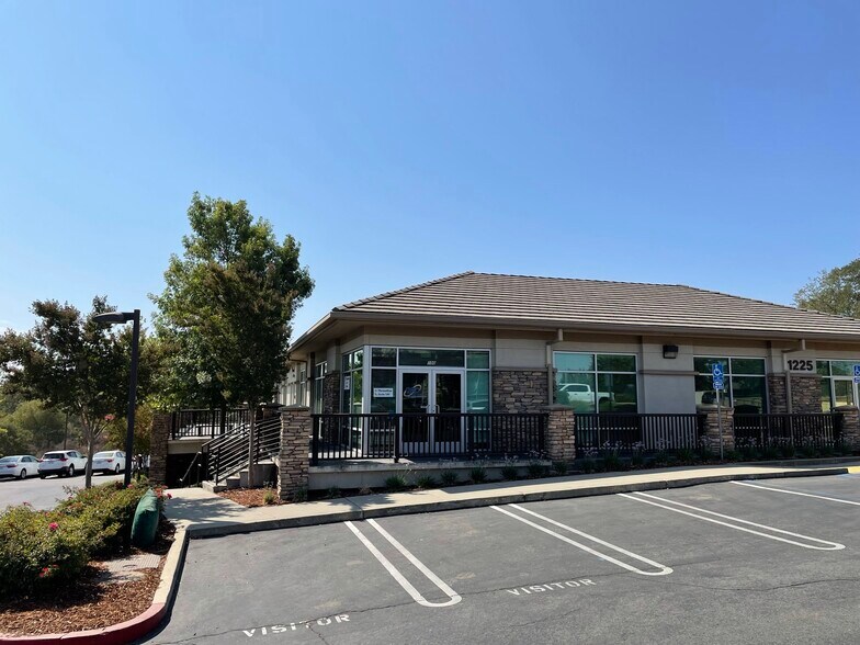 More Photos Of 1225 Pleasant Grove Blvd, Roseville Office For Lease