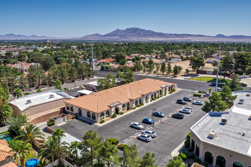 More Photos Of 4425 S Pecos Rd, Las Vegas Medical For Sale