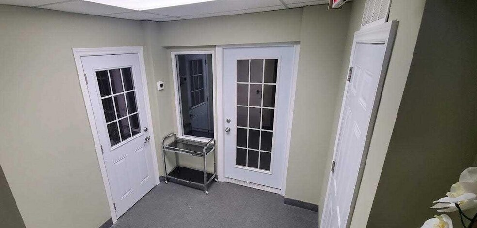 More Photos Of , Markham Office For Sale