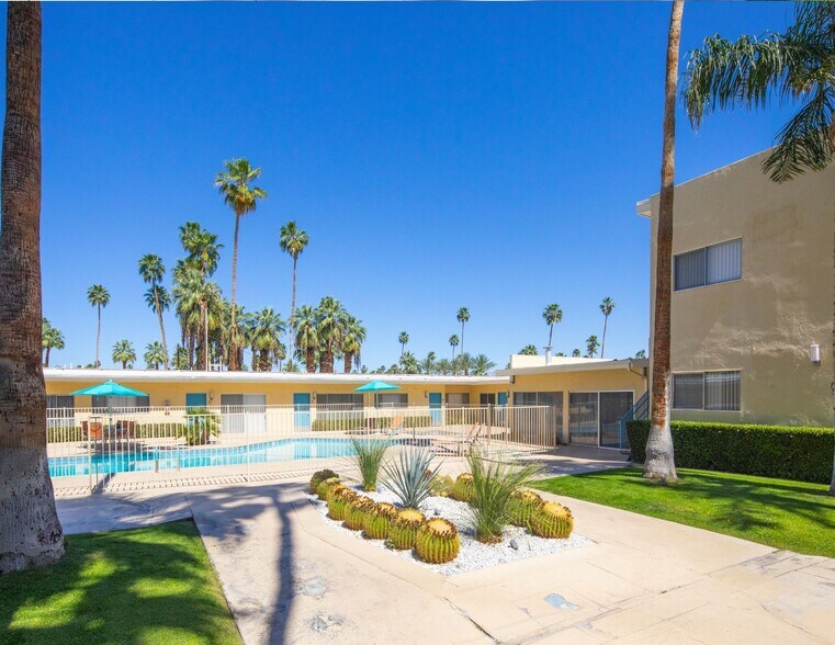 More Photos Of 1680 E Palm Canyon Dr, Palm Springs Apartments For Sale
