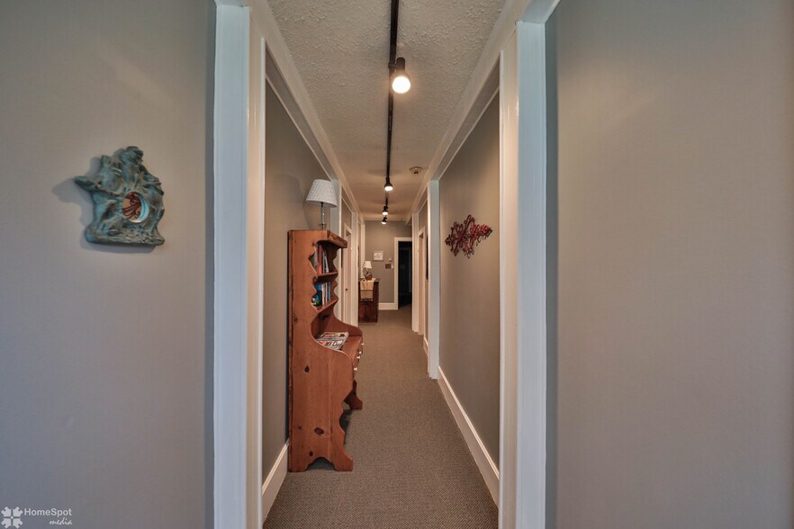 More Photos Of 2468 Route 390, Canadensis Hospitality For Sale