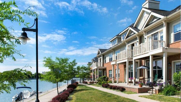 More Photos Of 290 Exchange Blvd, Rochester Apartments For Lease