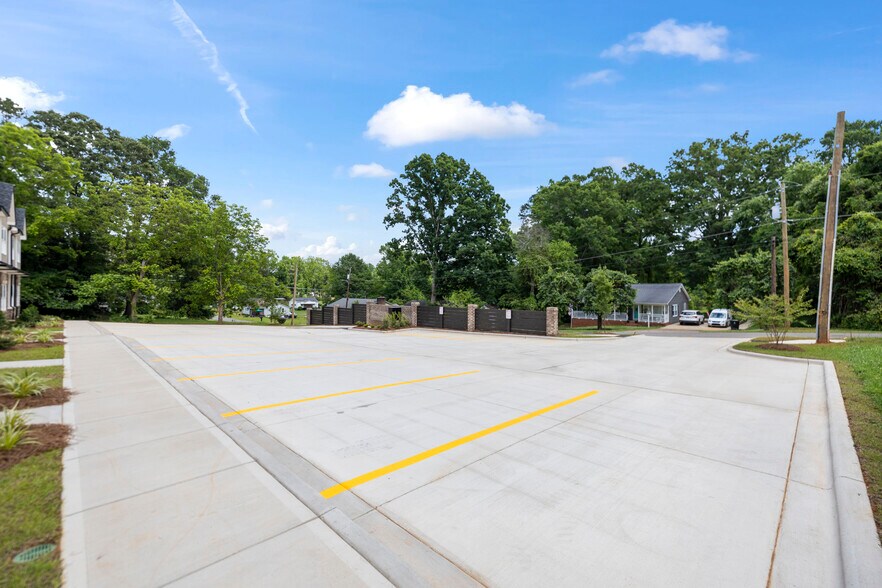 More Photos Of 501 Mill St, Lowell Apartments For Sale