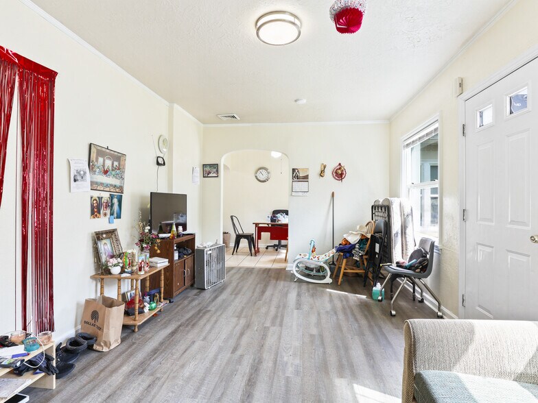 More Photos Of 7231 NE M L King Blvd, Portland Apartments For Sale