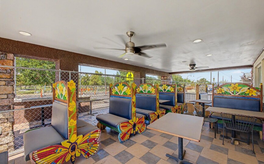 More Photos Of 801 E Broadway Rd, Mesa Fast Food For Sale