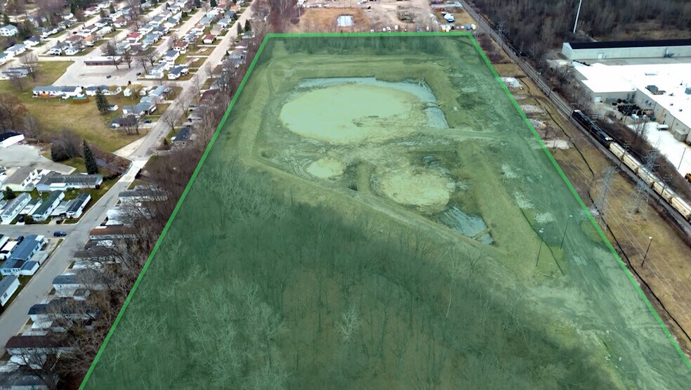 More Photos Of 298 Gratiot Blvd, Marysville Land For Sale