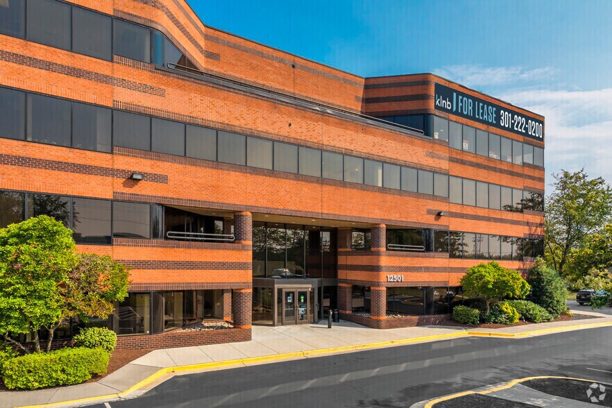 More Photos Of 12501 Prosperity Dr, Silver Spring Medical For Lease