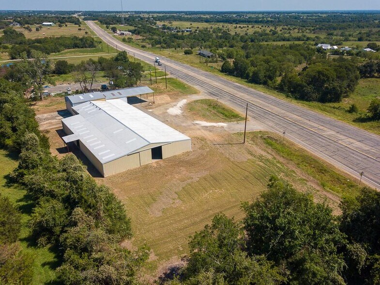 More Photos Of 3554 S Robinson Dr, Robinson Warehouse For Sale