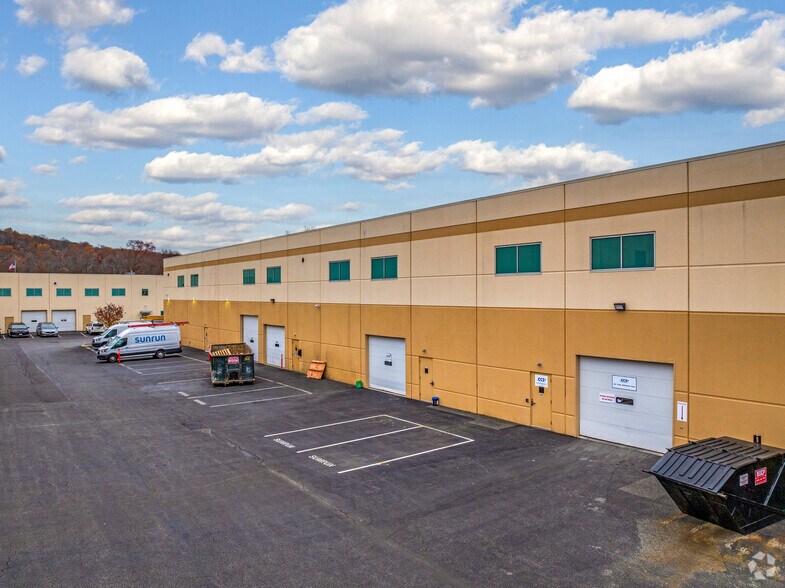 More Photos Of 227 N Route 303, Congers Warehouse For Lease