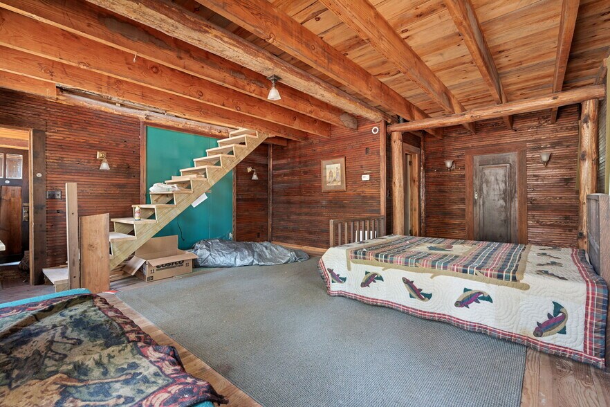 More Photos Of 1098 340th Ave, Frederic Specialty For Sale