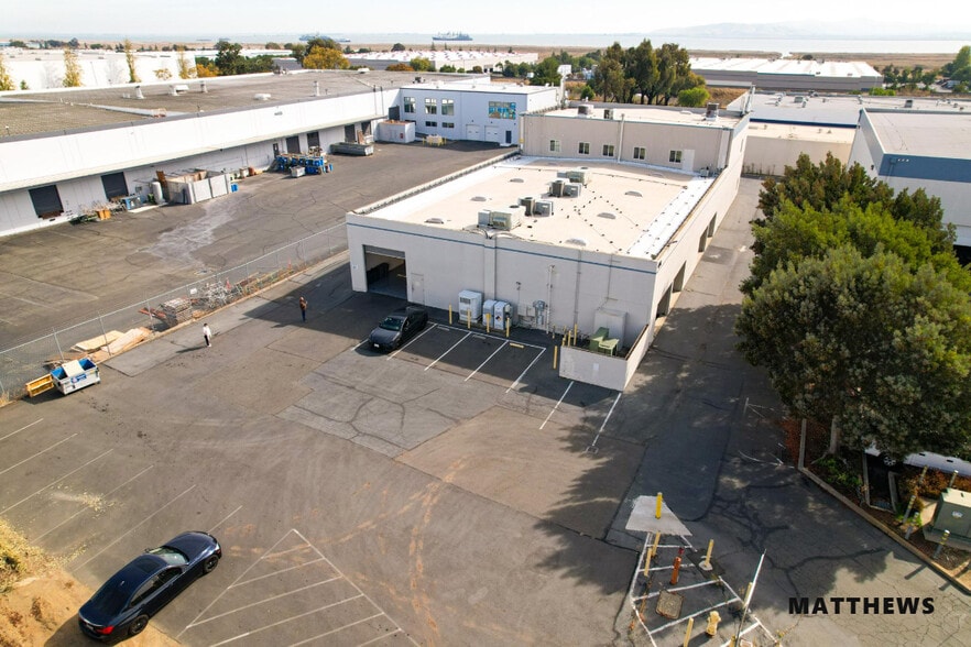 More Photos Of 651 Stone Rd, Benicia Warehouse For Lease