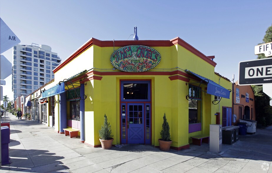 More Photos Of 431 Spruce St, San Diego General Retail For Sale