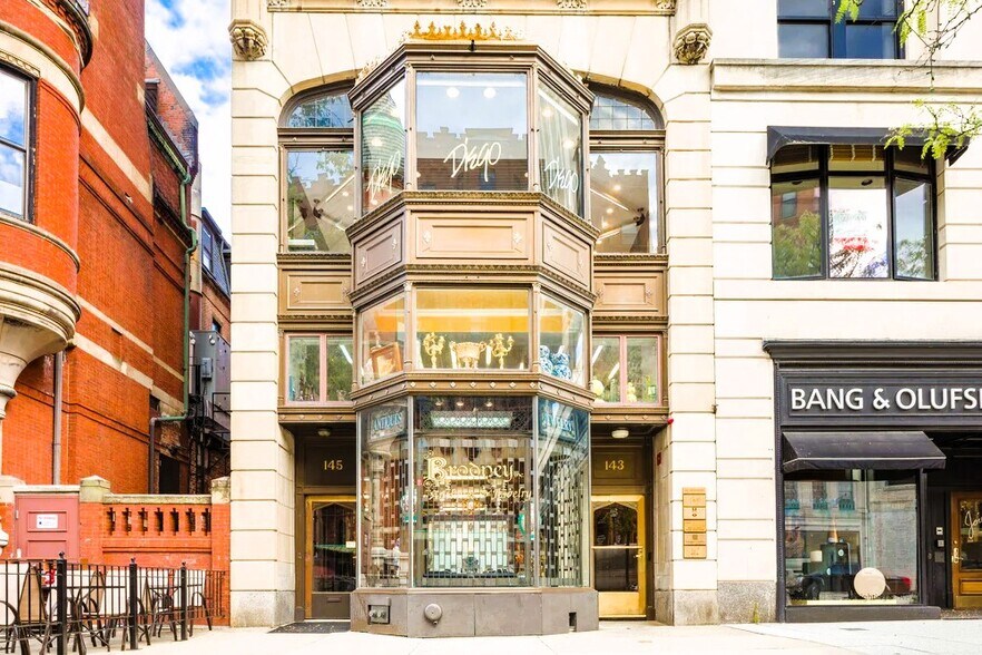 Primary Photo Of 143-145 Newbury St, Boston Office For Lease