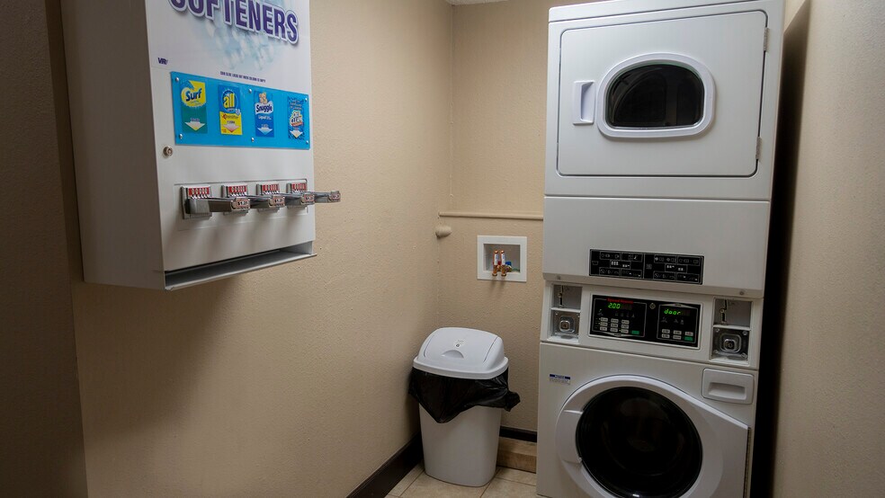 More Photos Of 2006 S Haynes Ave, Miles City Hotel For Sale