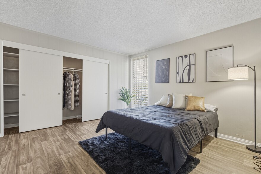 More Photos Of 5055 73rd St, San Diego Apartments For Sale