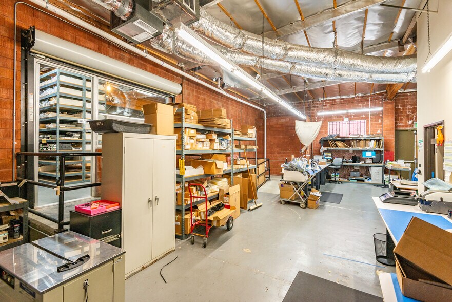 More Photos Of 1511 259th St, Harbor City Warehouse For Sale