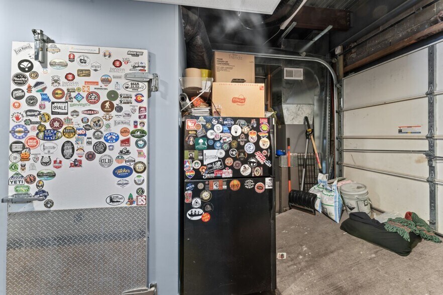 More Photos Of 508 S Main St, Grain Valley Bar For Lease