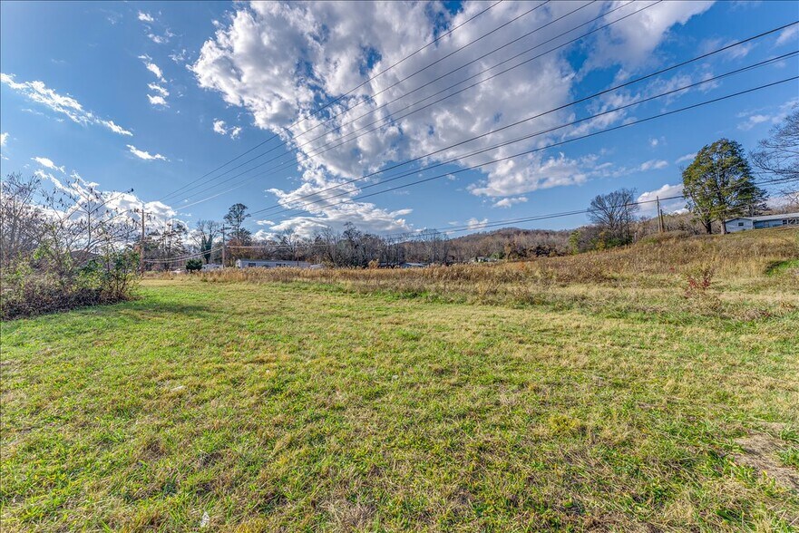 More Photos Of 2400 Roane State Hwy, Harriman Land For Sale