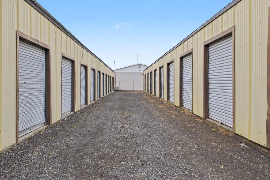 More Photos Of 328 SW Alder St, Ephrata Self Storage For Sale