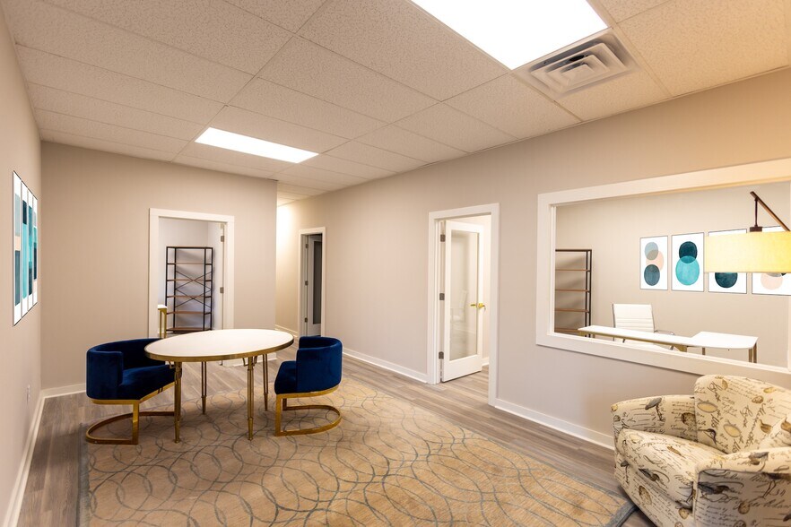 More Photos Of 1525 Sam Rittenberg Blvd, Charleston Office For Lease