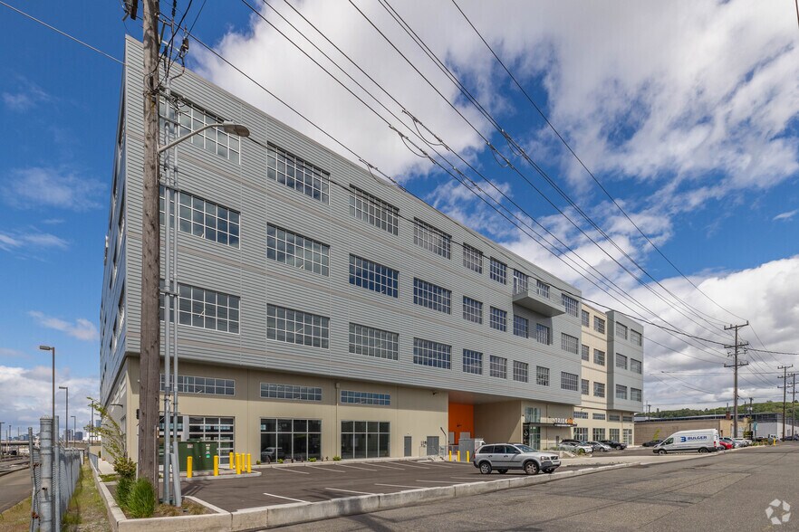 More Photos Of 3847 1st Ave S, Seattle Warehouse For Lease