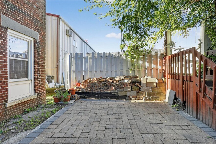 More Photos Of 55 E Front St, Keyport Office For Sale