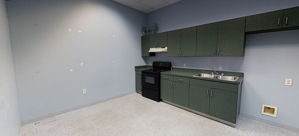 More Photos Of 5965 Core Rd, North Charleston Unknown For Lease